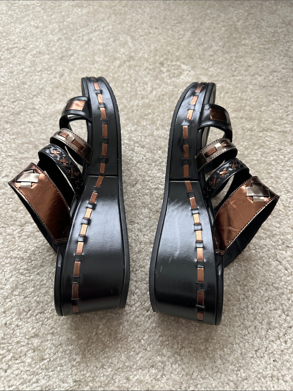 Donald J. Pliner Black and Brown Multi-Strap Wedge Slides - Picture 4 of 9